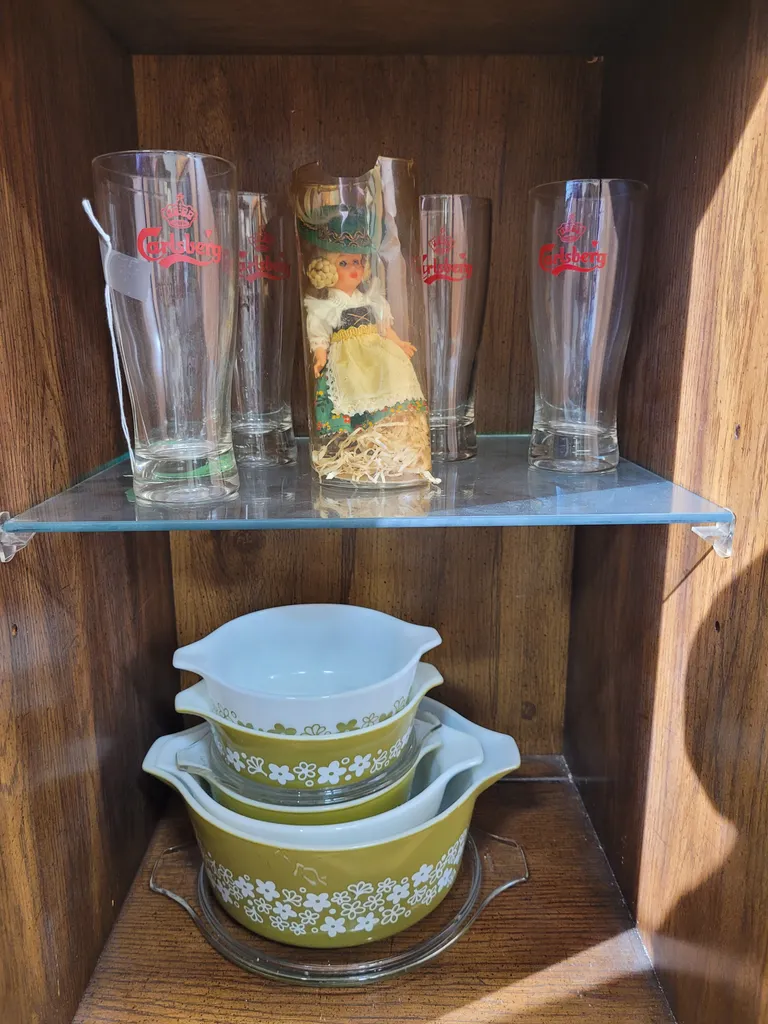 Vintage pyrex and Carlsberg glass set  photo 1
