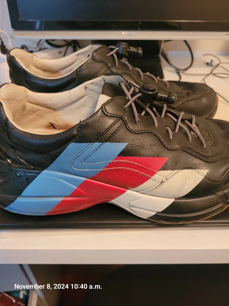 Gucci authentic shoes photo 1