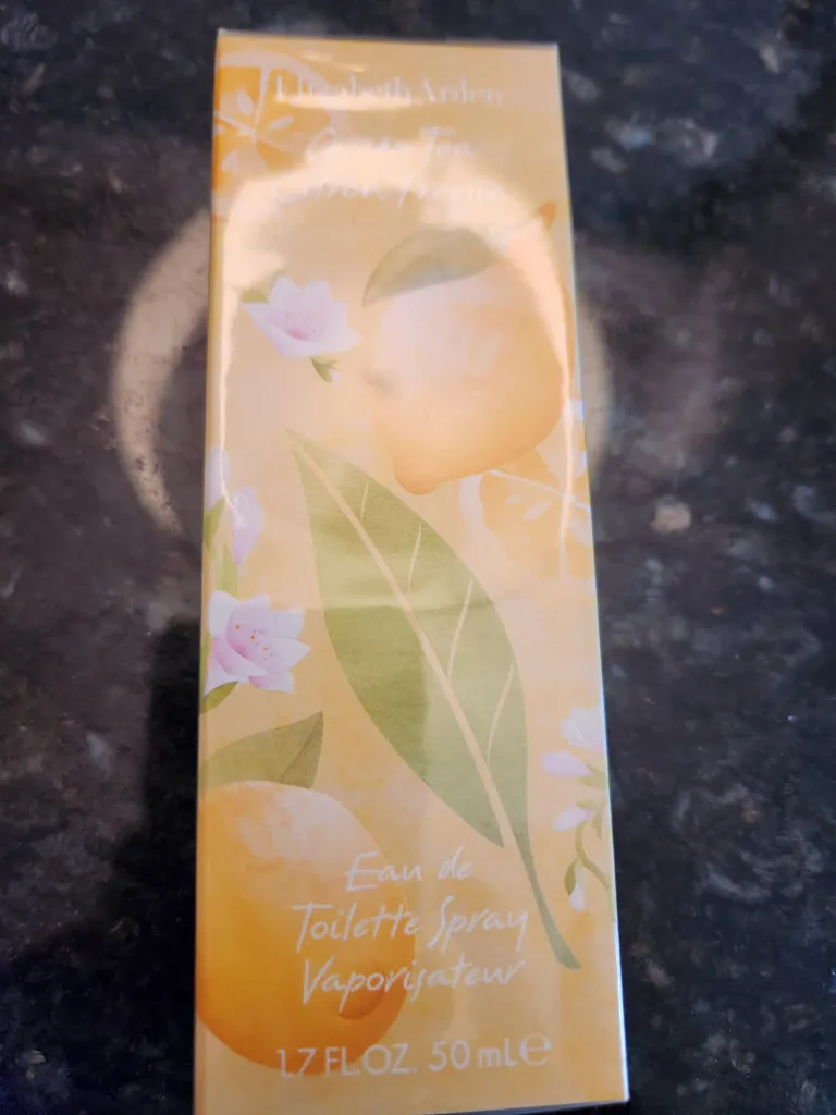 New Elizabeth Arden Citron Freesia Eau de Toilette  photo 1