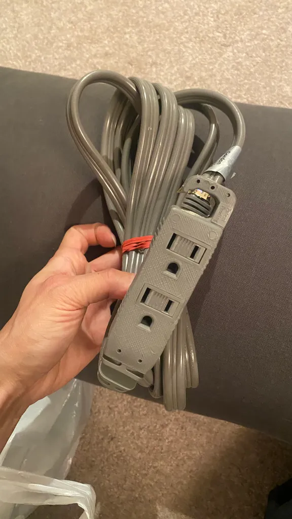 Grounded extension cord photo 1