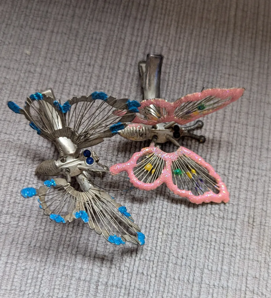 Vintage Butterfly Hair Clips photo 1