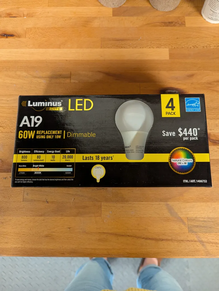 Luminus Elite LED light bulbs, pack of 4. New photo 1