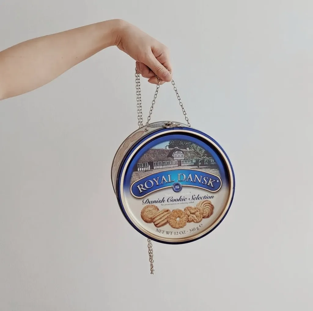 Cookie Tin Bag photo 1