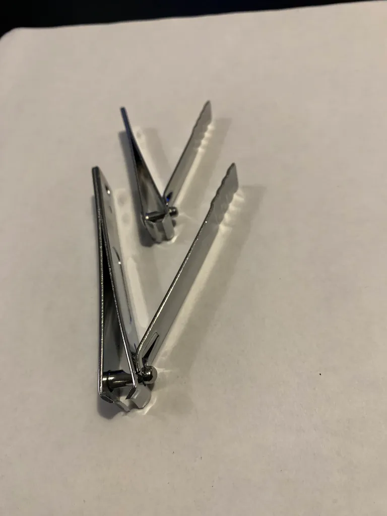 Free Nail clippers photo 1