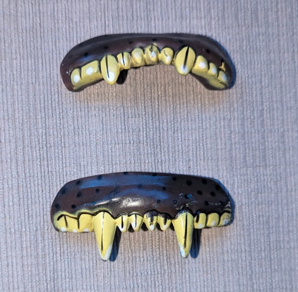 Fake Teeth for Halloween Costume  photo 1
