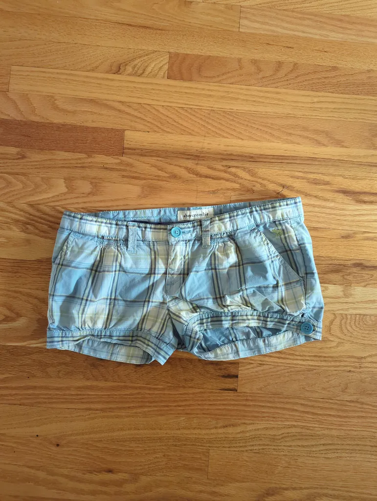 Abercrombie Plaid Shorts photo 1
