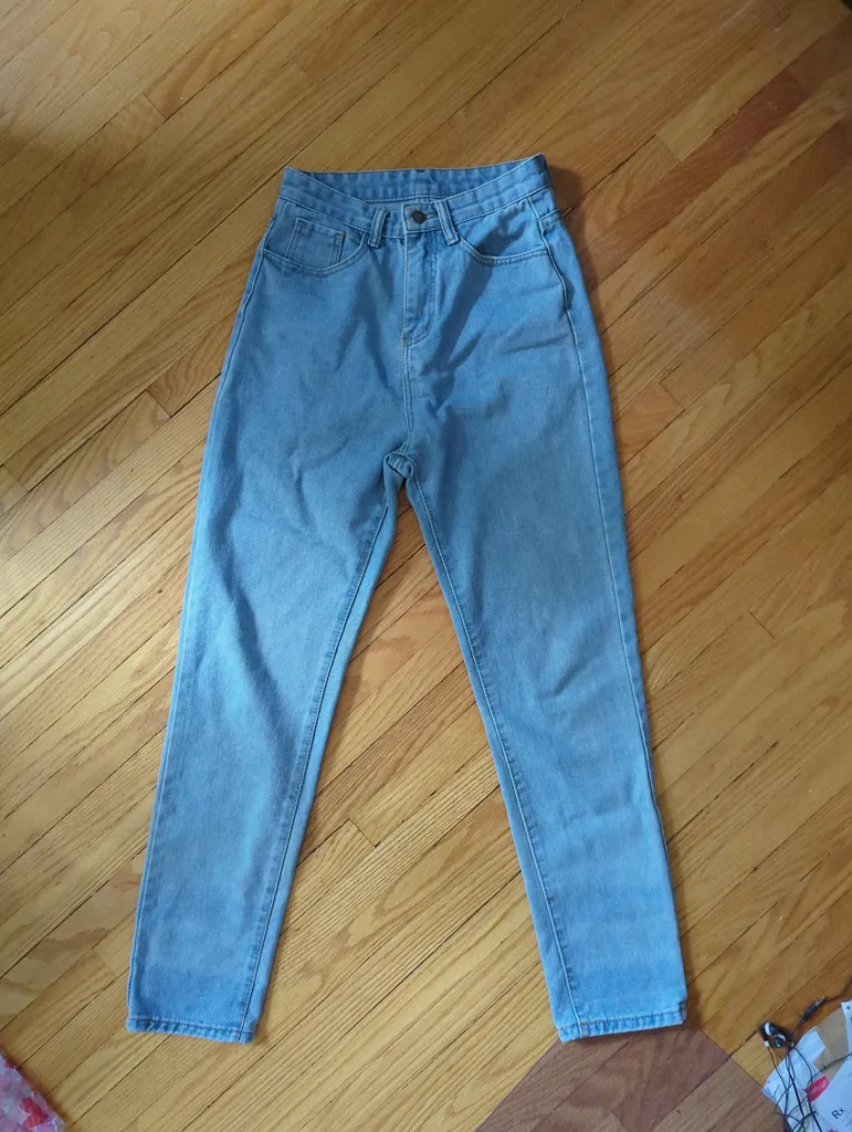 High waisted light blue jeans photo 1