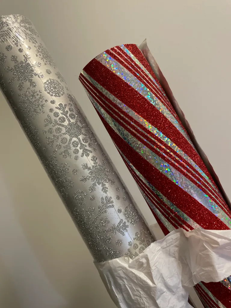 [FREE] Gift Wrapping Paper photo 1