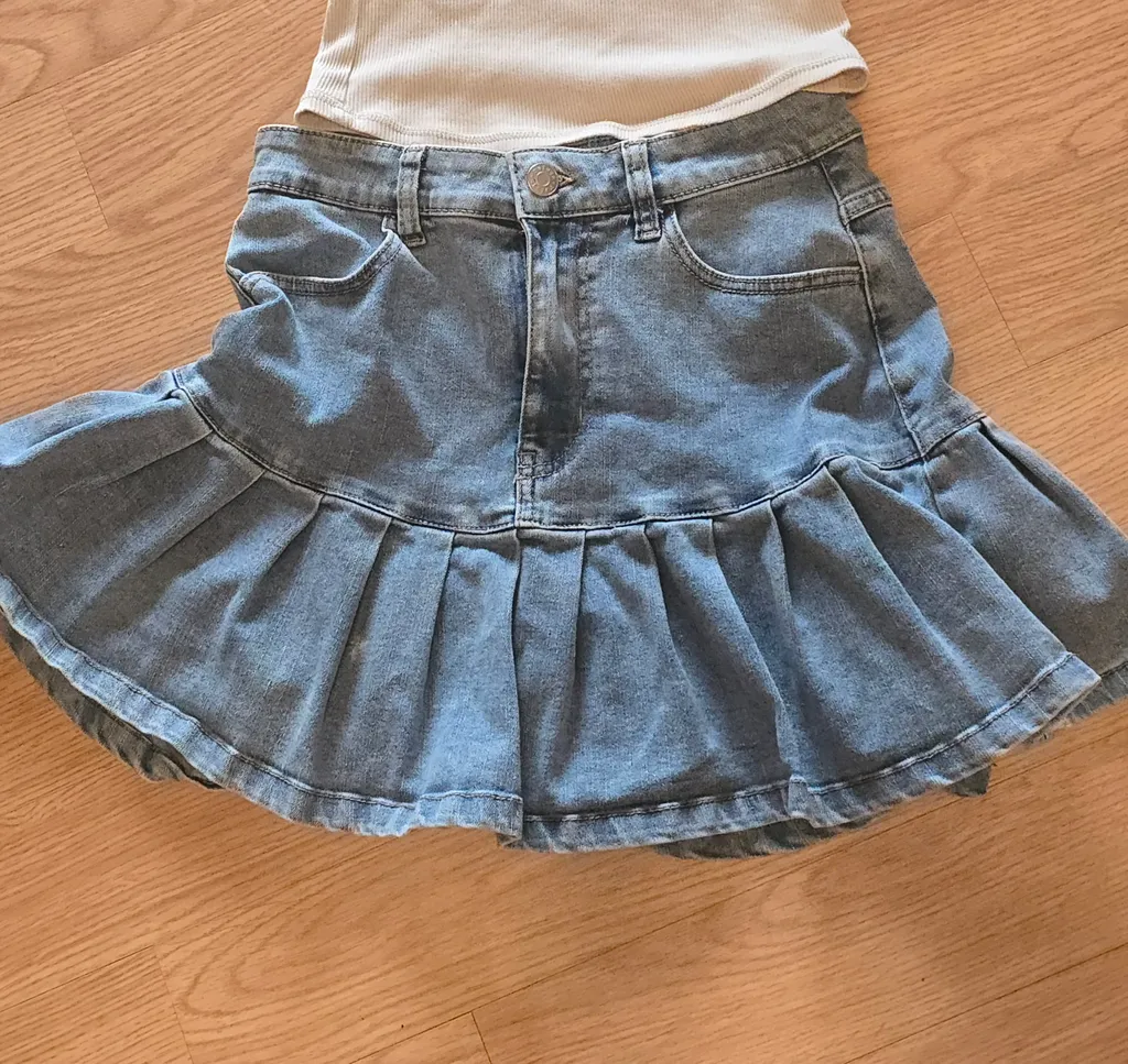 Y2K Denim Skirt photo 1