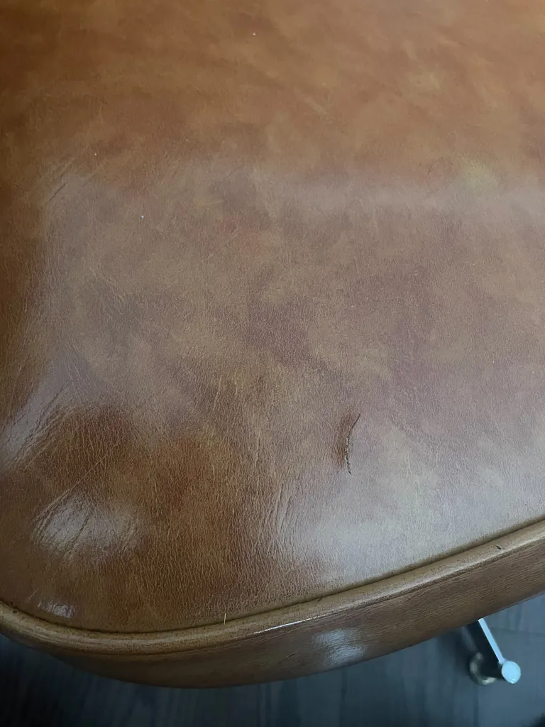 Faux Leather office chair photo 1