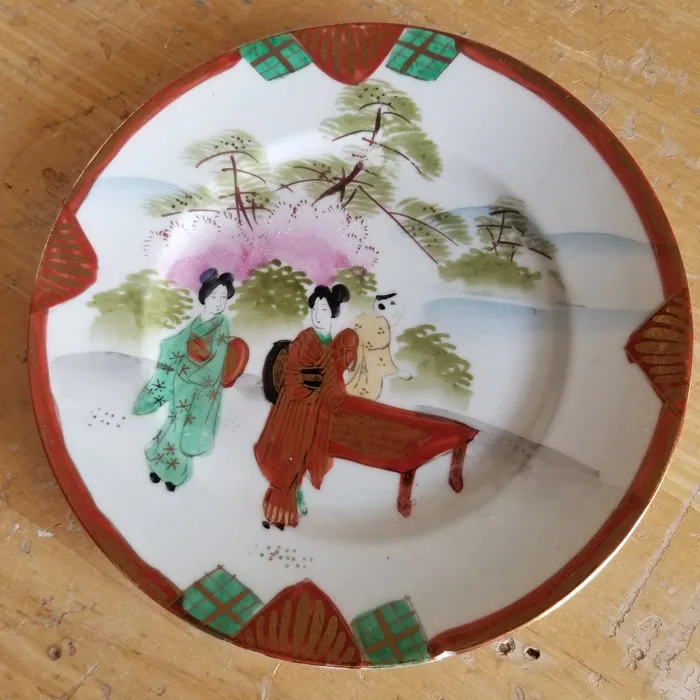 Antique Plate - Japanese Theme photo 1