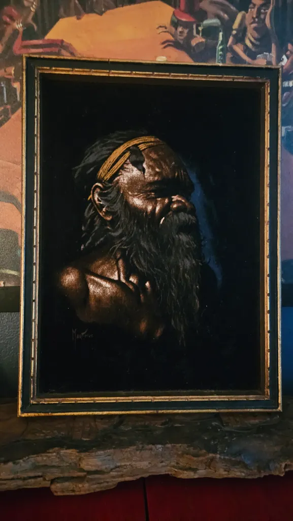 Australian Aboriginal Elder Painting in Black Velvet photo 1