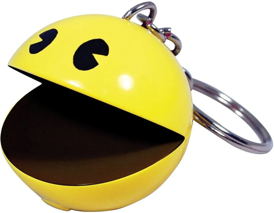 Pacman Keychain with Sound (needs batteries replaced) photo 1