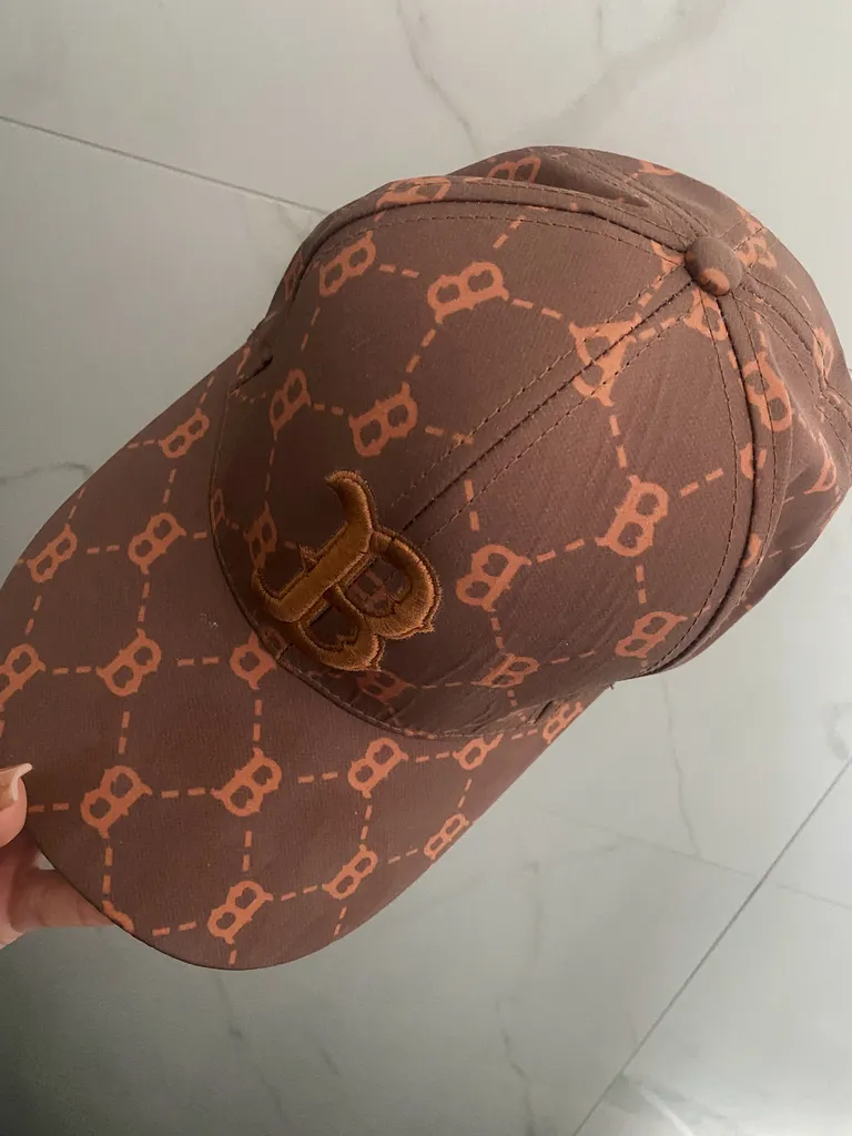 MLB baseball hat  photo 1