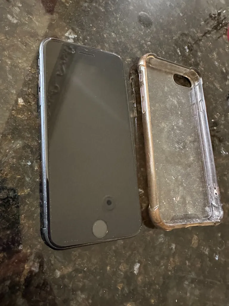 IPhone 7 - 32GB  photo 1