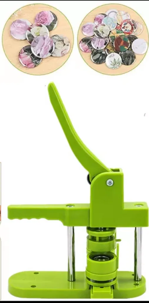 Badge Button Pin Press/Maker photo 1