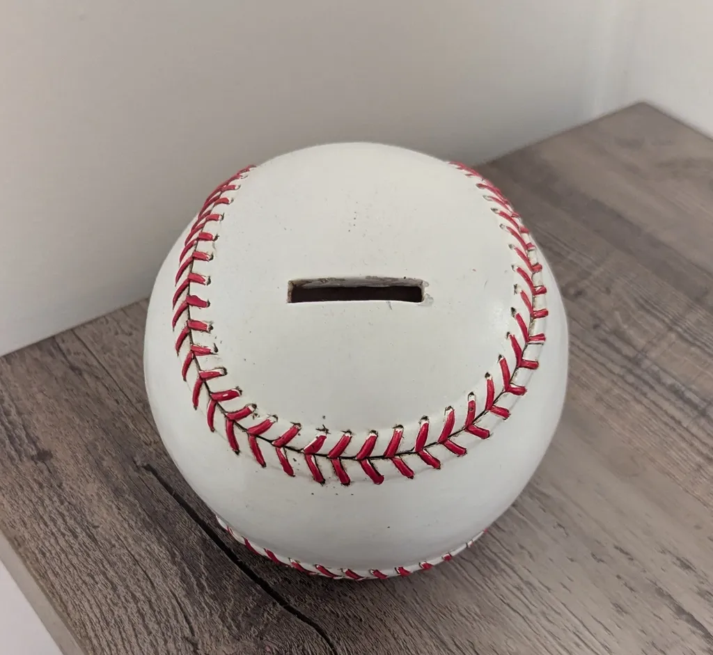 Baseball Coin Piggy.Bank photo 1