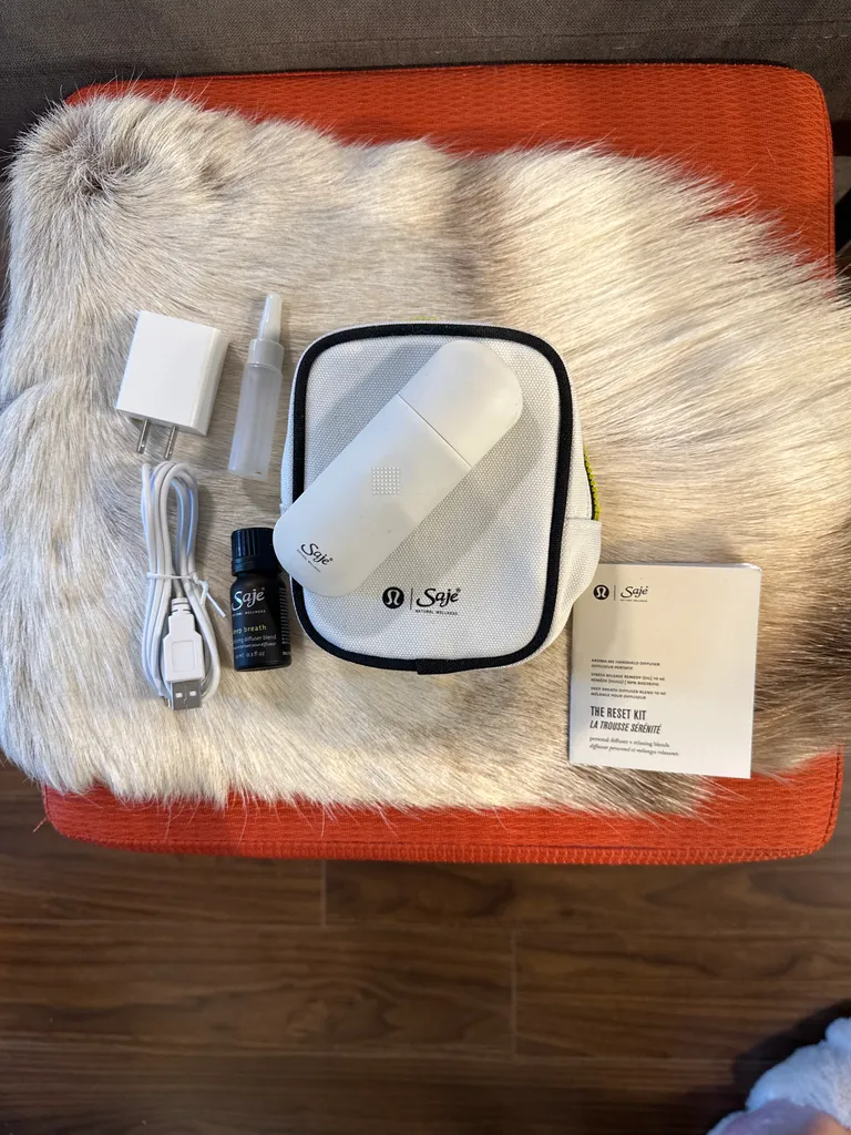 Lululemon x saje mini diffuser set photo 1