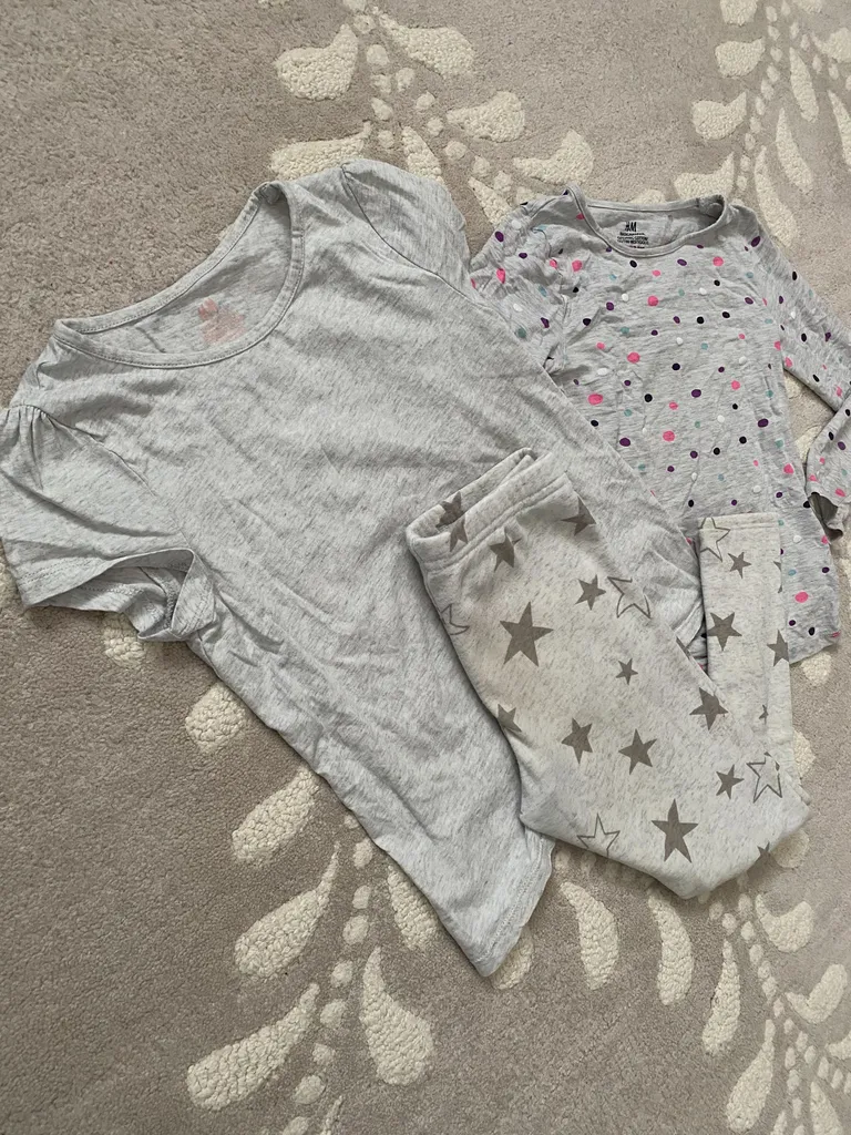 Kids size 6-8T photo 1