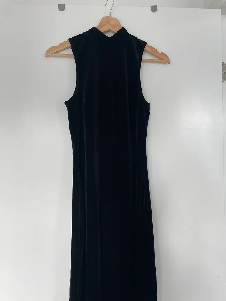 Black Velvet Dress/ Urban Outfitters  photo 1