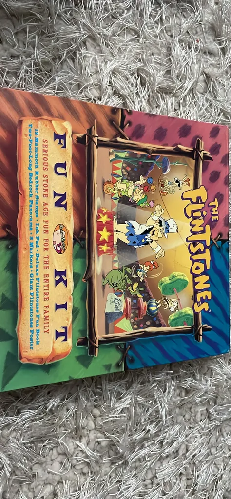 🎁 Vintage Flintstone fun kit. Brand new photo 1