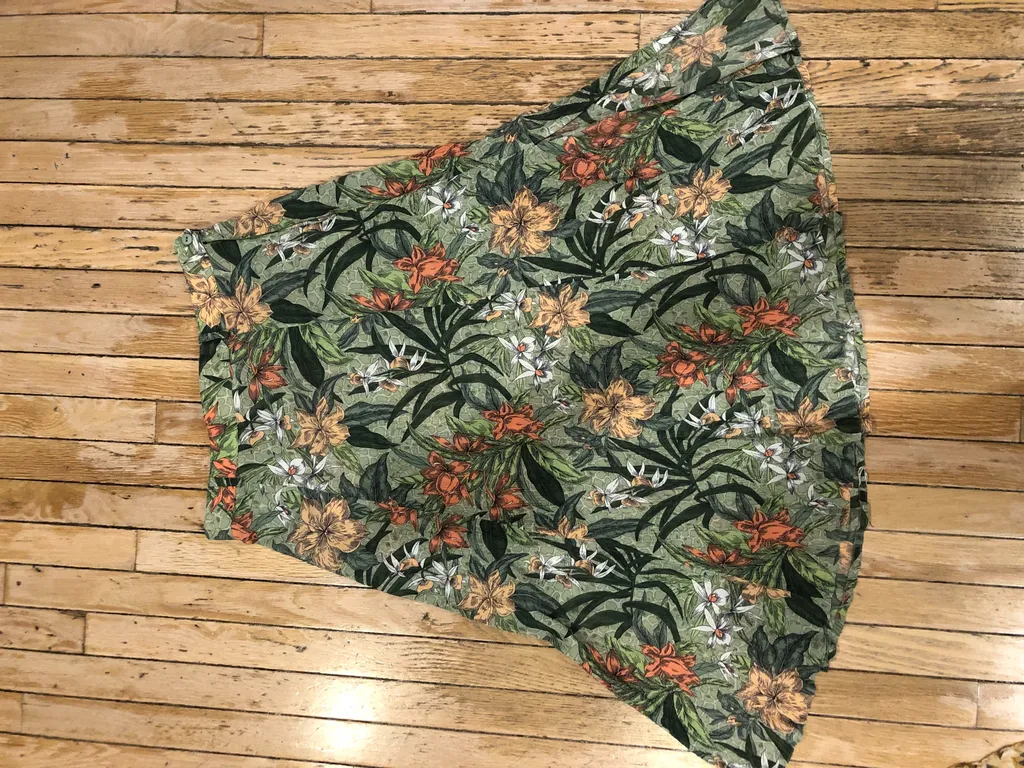 Size 14 skirt photo 1