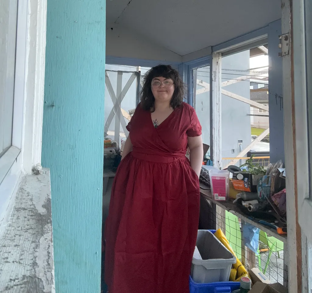 3xl Burgundy 100% linen wrap dress photo 1