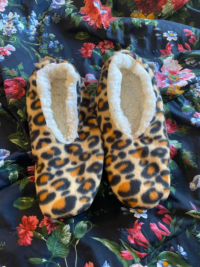 Slippers new  photo 1