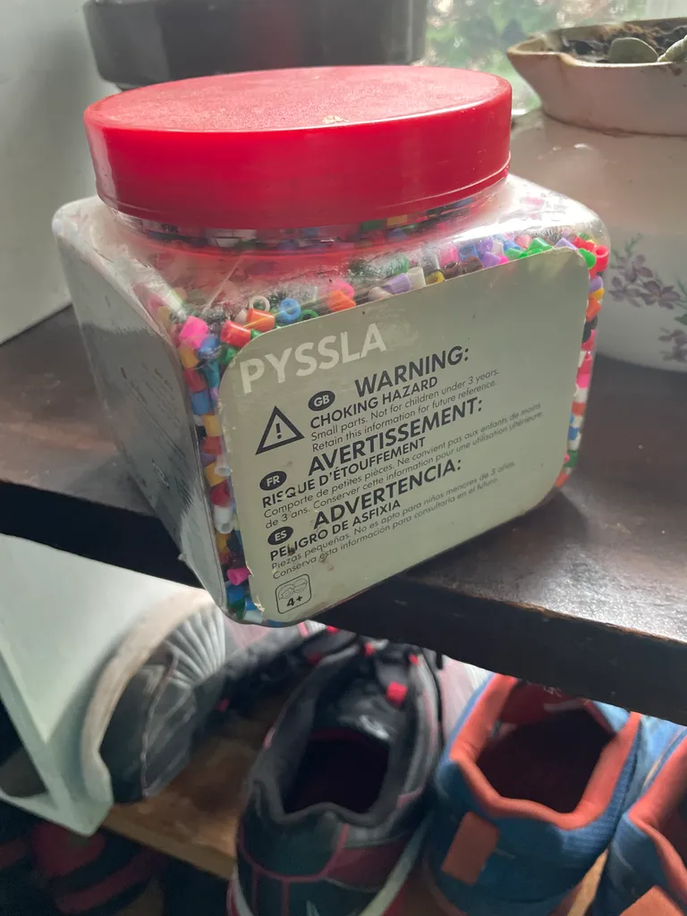 Beads, craft necklaces or bracelets  photo 1