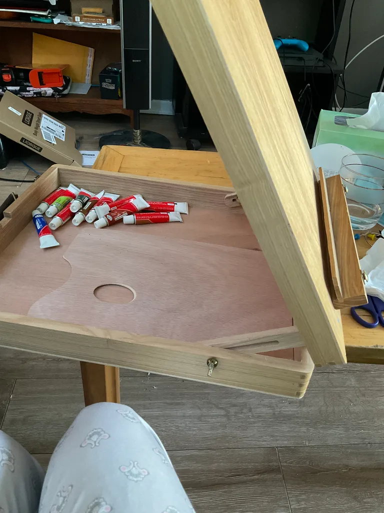 Art easel with paint supplies  photo 1