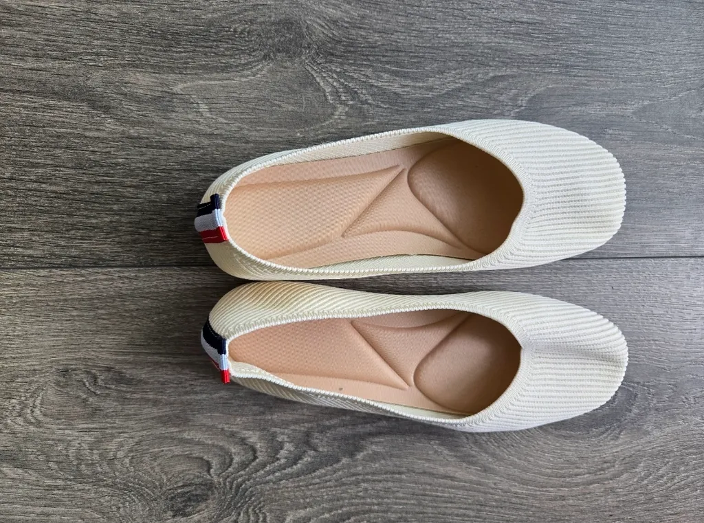 Gorgeous new woven flats/women's shoes photo 1