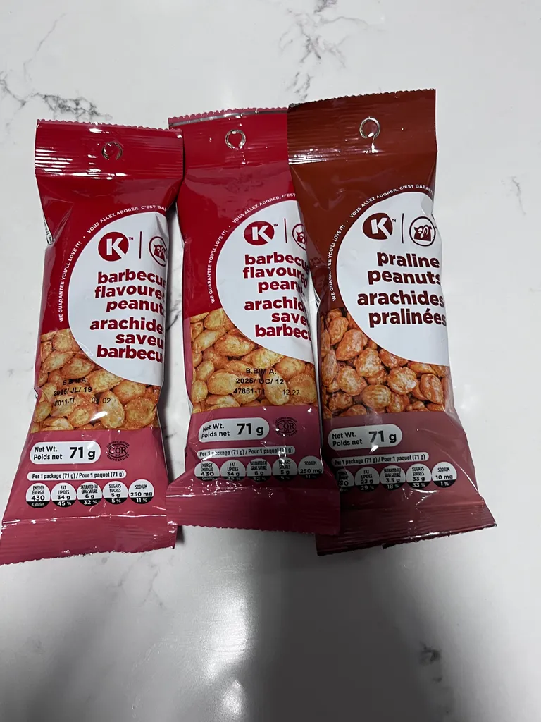 Barbecue and praline peanuts  photo 1