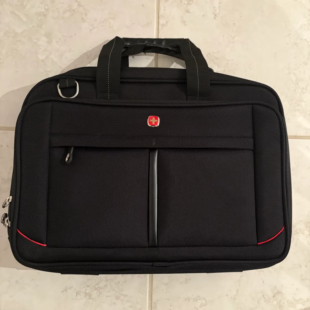 Wenger Swiss gear deluxe laptop travel bag briefcase photo 1
