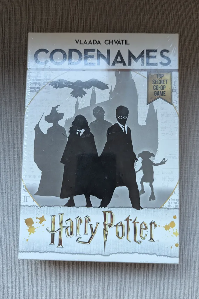 Brand New Sealed Codenames: Harry Potter photo 1