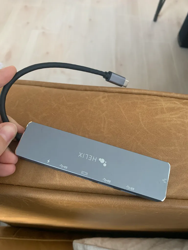 Helix Adapter Hub (Apple) photo 1