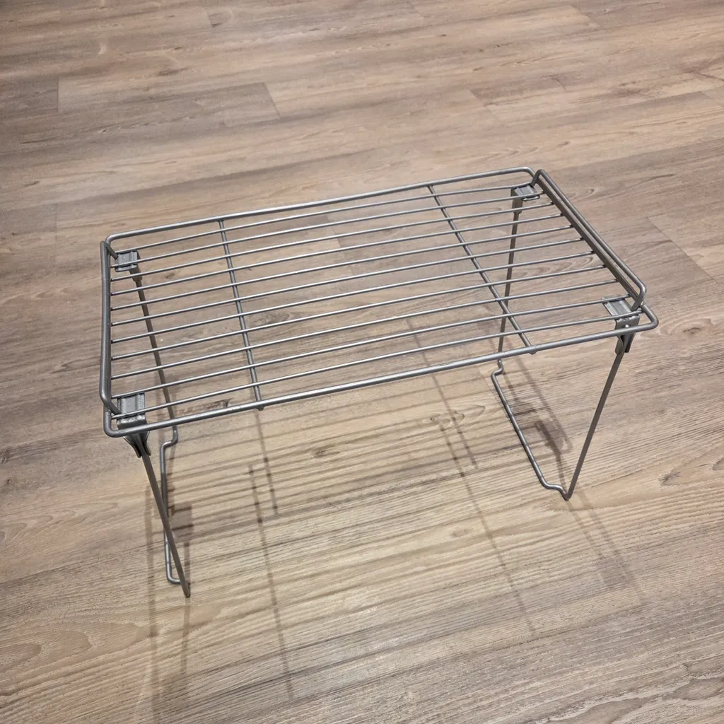 Metal folding wire shelf photo 1