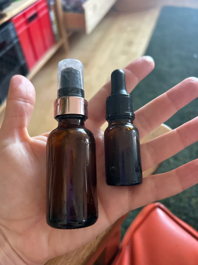 Cosmetic bottles  photo 1