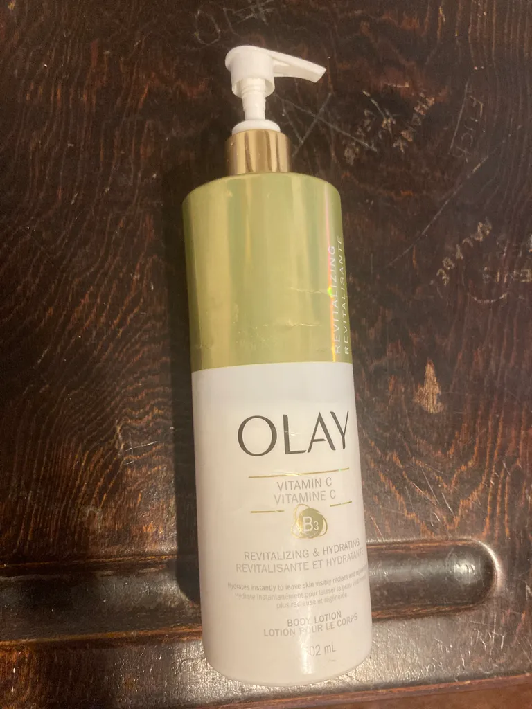Olay Vitamin C Lotion photo 1