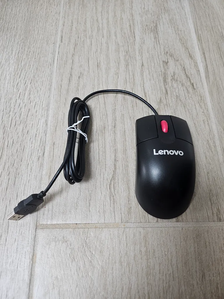 Lenovo wired USB mouse photo 1