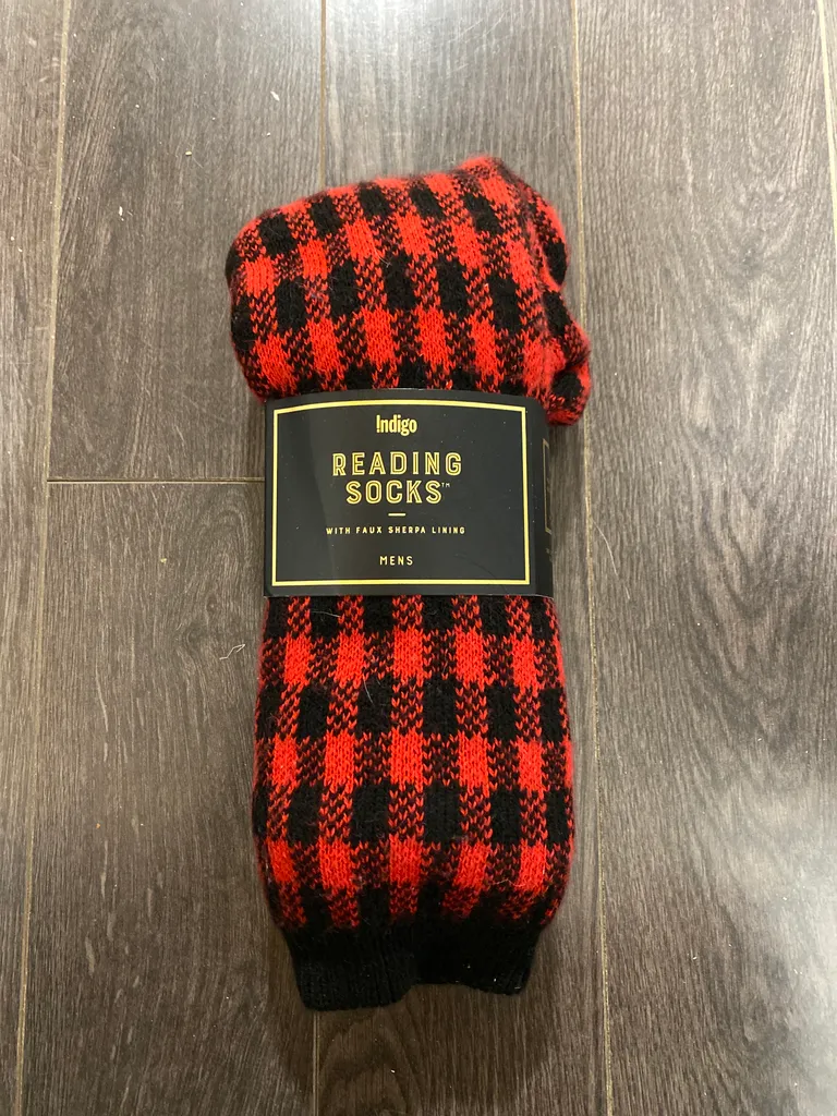 BN Men’s Indigo Reading Socks photo 1