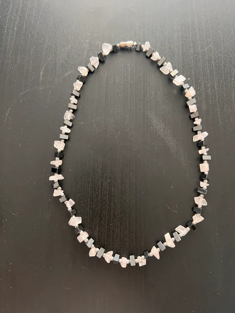 Gemstone necklace  photo 1