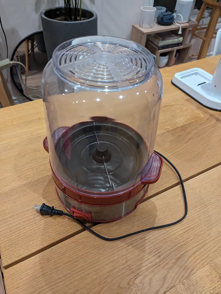 Cuisinart Popcorn Maker photo 1