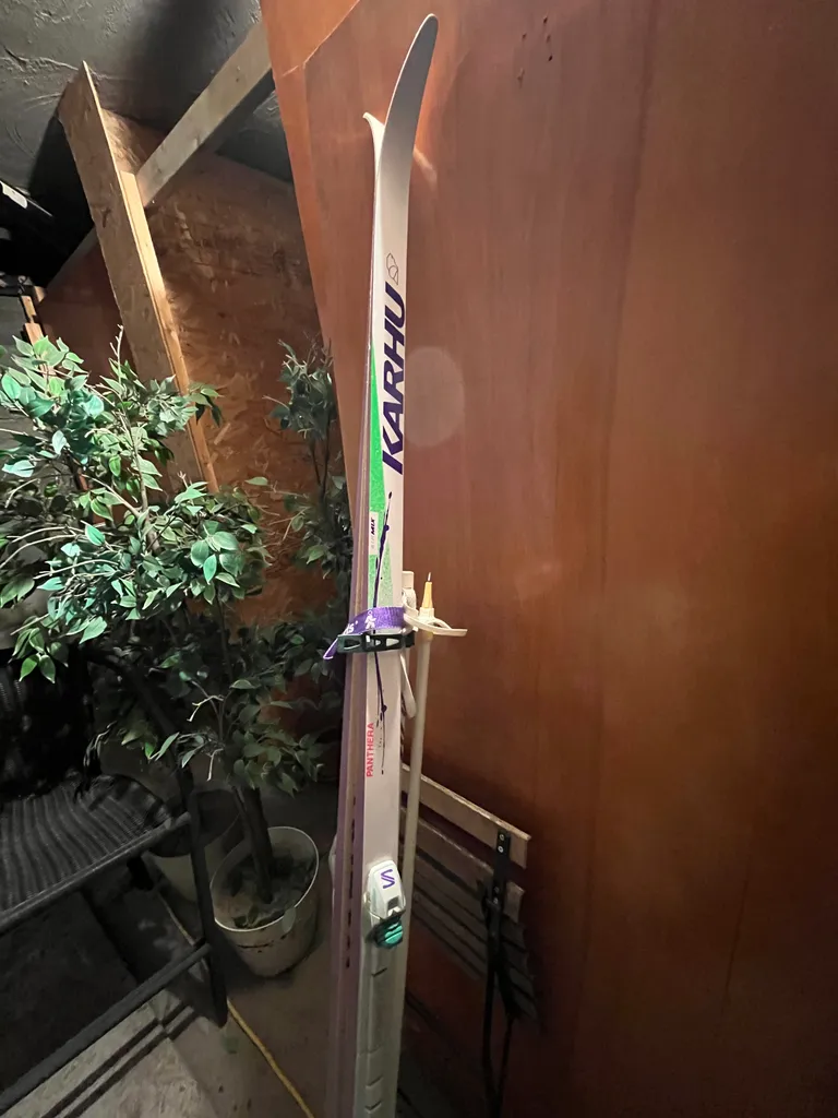 Classic cross-country skis, poles, boots, glide wax photo 1