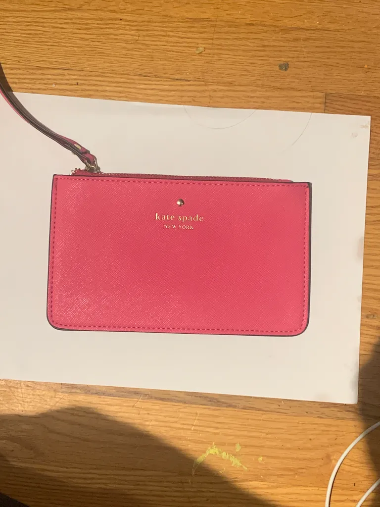 FAKE Kate spade wallets and a purse with a strap photo 1