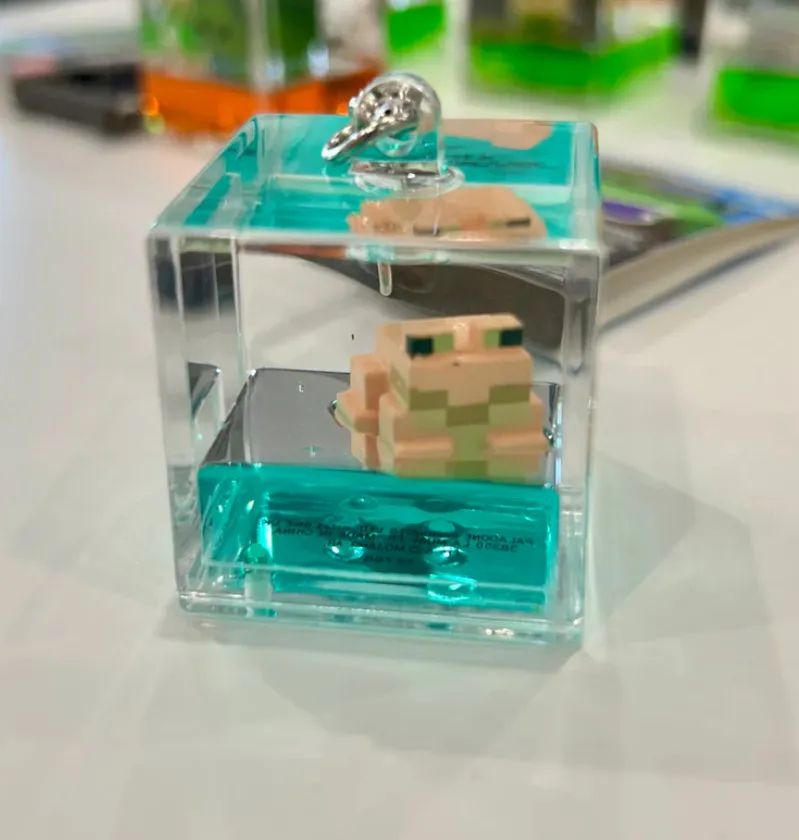 Frog Minecraft Tsunameez Keychain photo 1