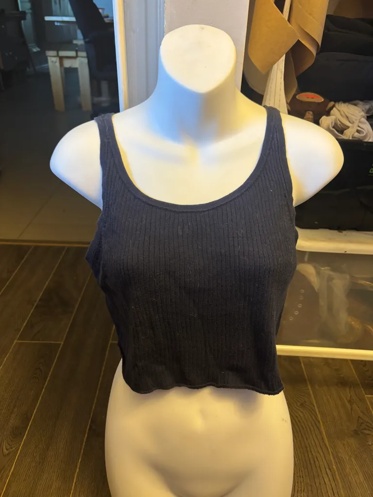 Cropped Tank Top S/M REBUNZ photo 1