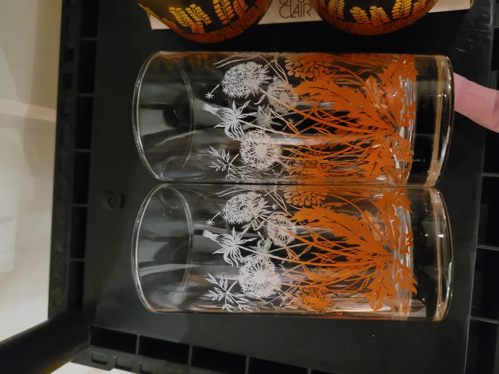 2 glasses w wildflowers photo 1