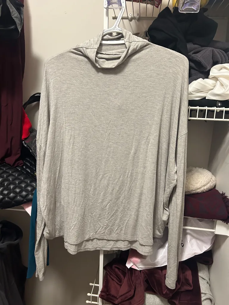 Babaton turtle neck  photo 1