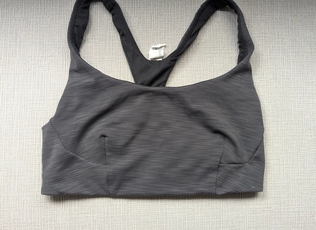 Lululemon Sports Bra - Size 6 photo 1