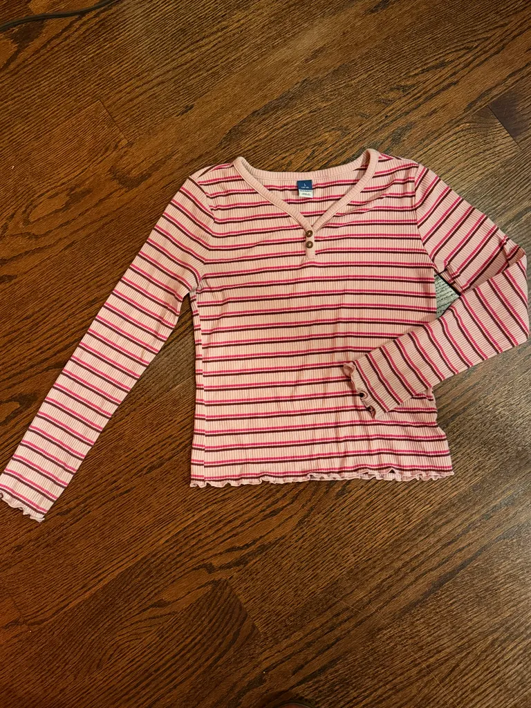 Old navy Girls striped t-shirt size 10/12 photo 1